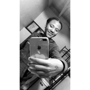 Meet your Posher, Lenore